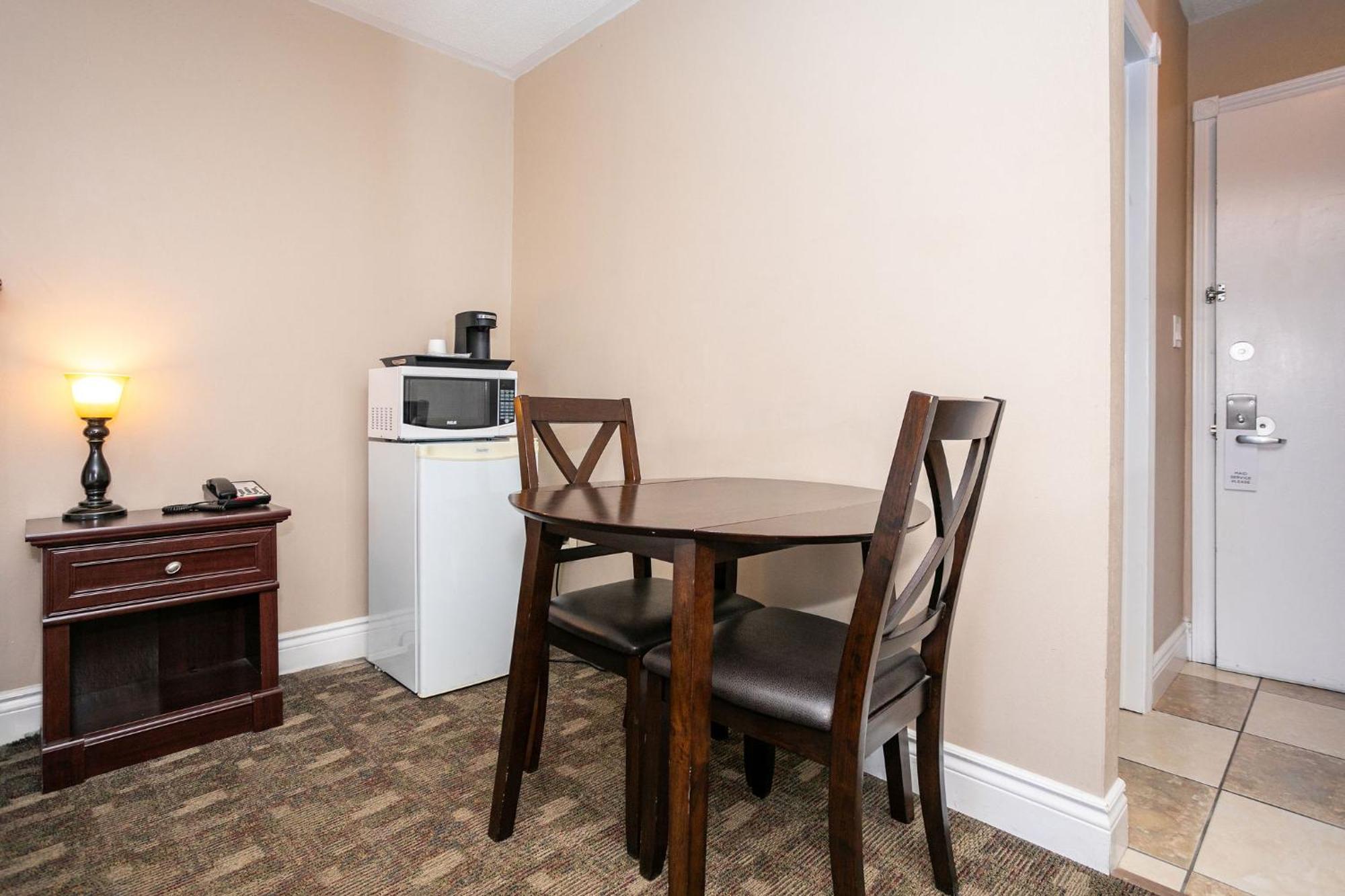 Canadas Best Value Inn & Suites-Charlottetown Exteriér fotografie
